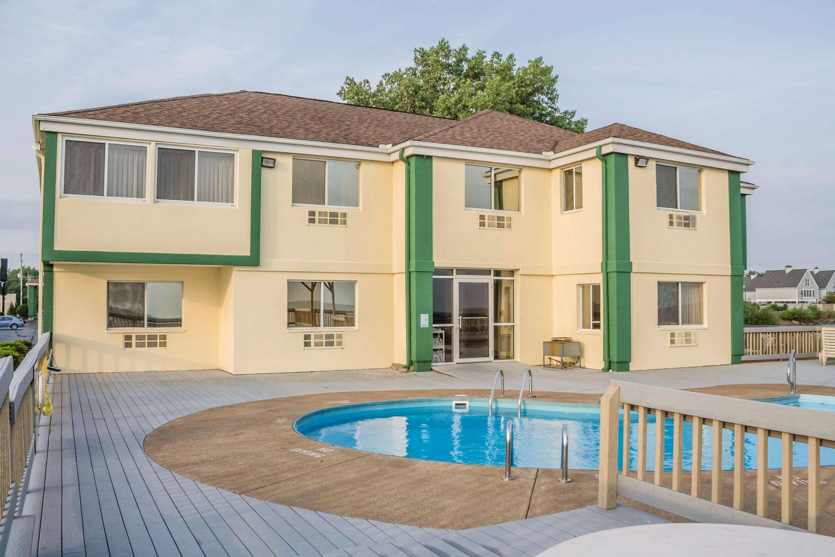 פורט קלינטון Quality Inn מראה חיצוני תמונה